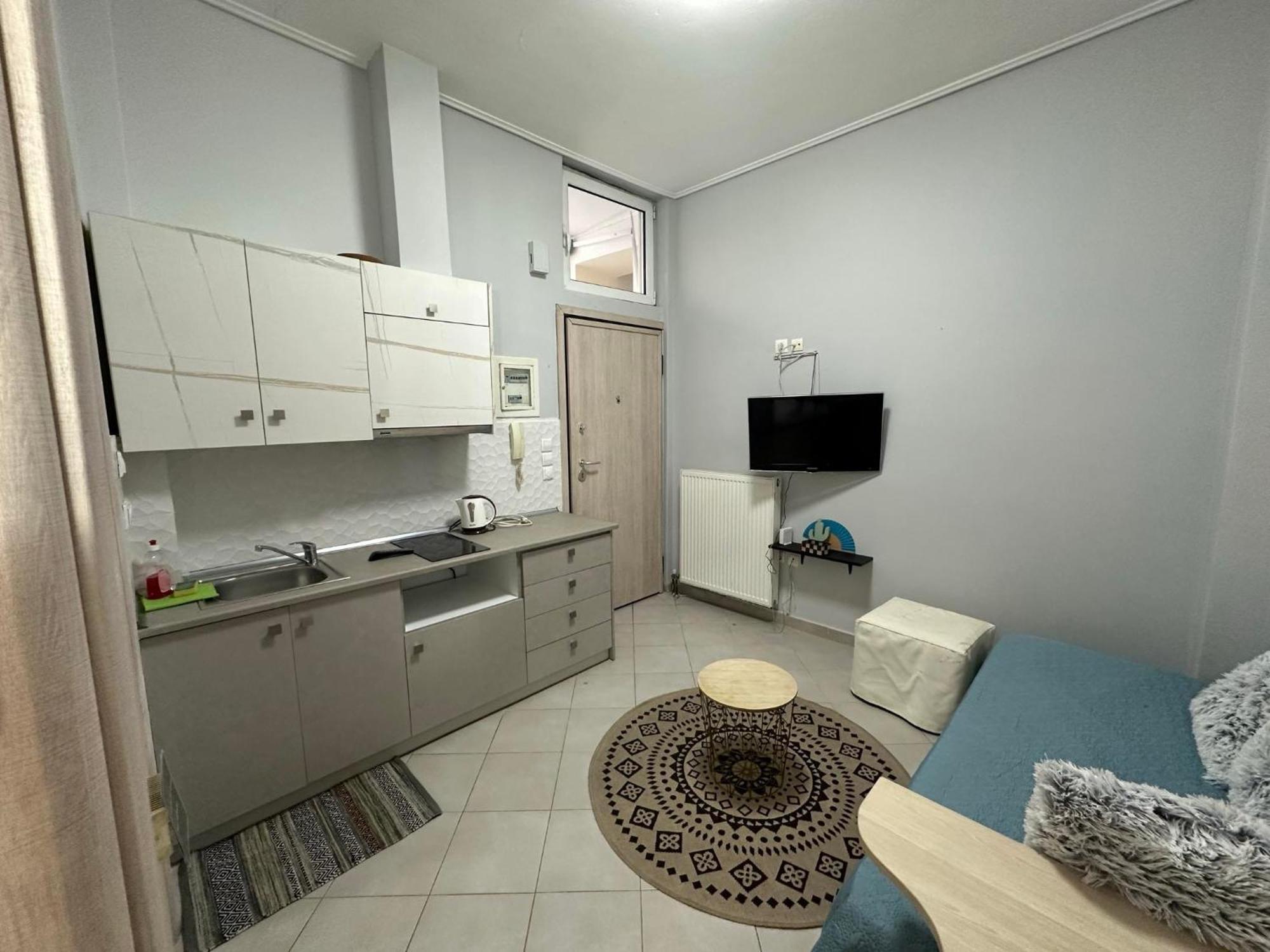 Cozy Minimal Apartment Pireu Exterior foto